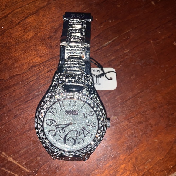 Watch - Picture 4 of 4